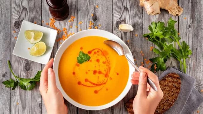 Jakie zupy dla cukrzyka typu 2? Odkryj zdrowe przepisy na każdą porę Jakie zupy dla cukrzyka typu 2? Odkryj zdrowe przepisy na każdą porę