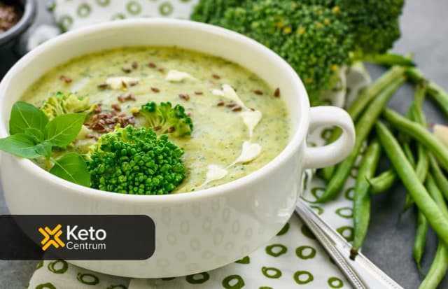 Jakie zupy na keto? Proste przepisy na niskowęglowodanowe dania Jakie zupy na keto? Proste przepisy na niskowęglowodanowe dania
