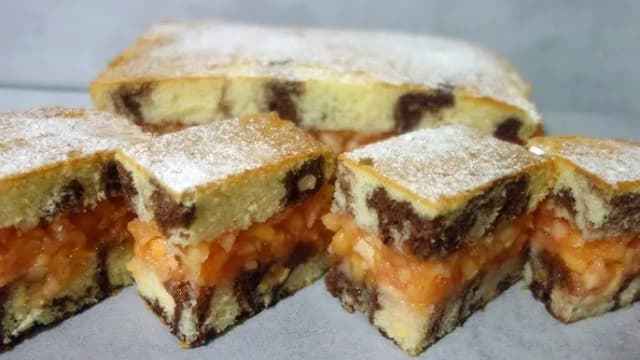 Pyszny przepis na ciasto babkowe z jabłkami, które zaskoczy gości Pyszny przepis na ciasto babkowe z jabłkami, które zaskoczy gości