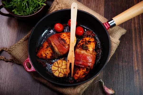 Ile smażyć filet z kurczaka, aby nie był suchy i smakował idealnie Ile smażyć filet z kurczaka, aby nie był suchy i smakował idealnie